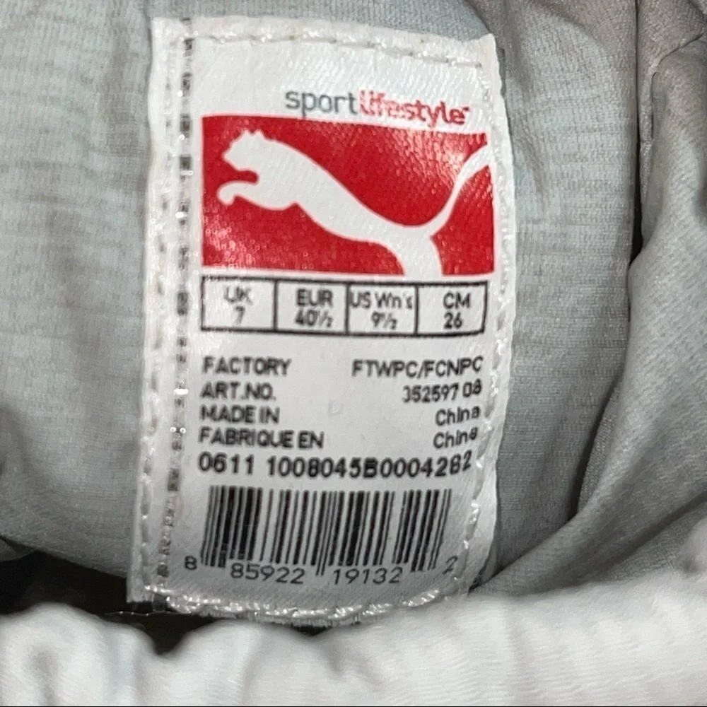 Puma Women Shoes Size 7!